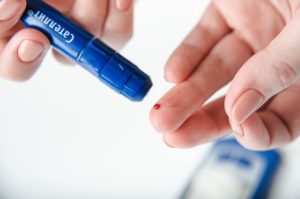 Top tips to make blood glucose testing easier